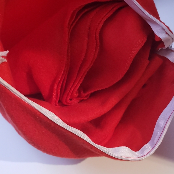 AIR CANADA blanket - Picture 2 of 2